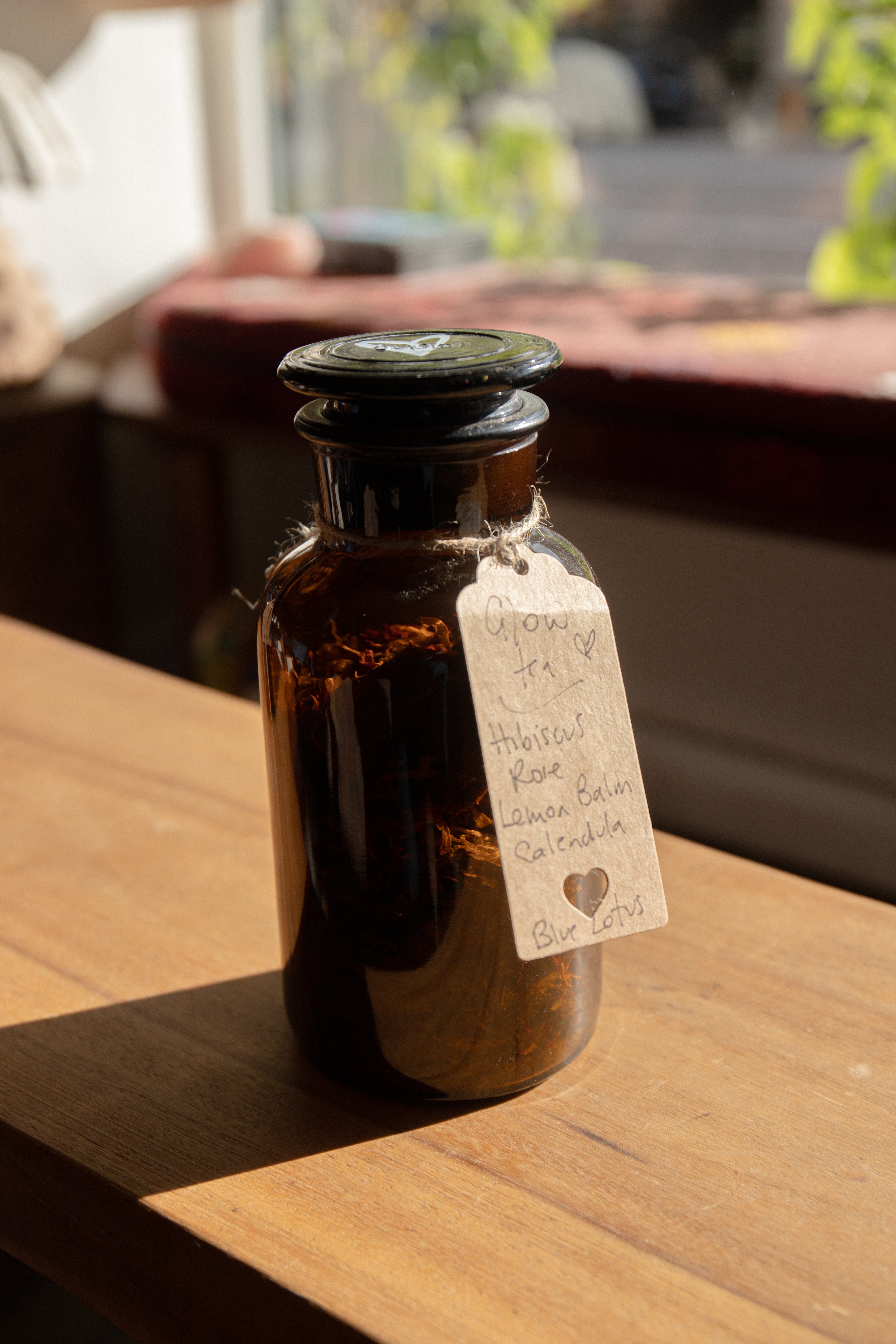 GLOW | ORGANIC HERBAL INFUSION