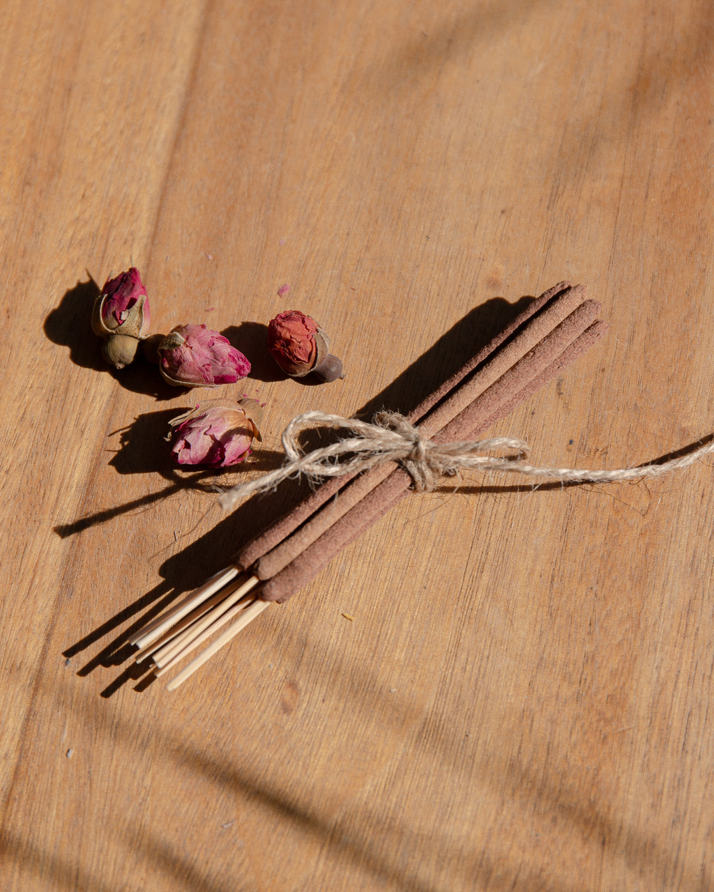 Rose Hand-Rolled Incense Sticks (8 pack)